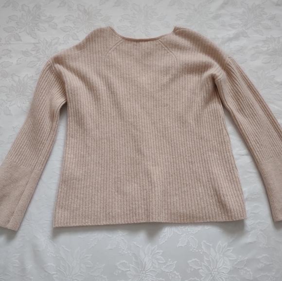 Rag & Bone rib knit v-neck merino wool sweater - Picture 7 of 13